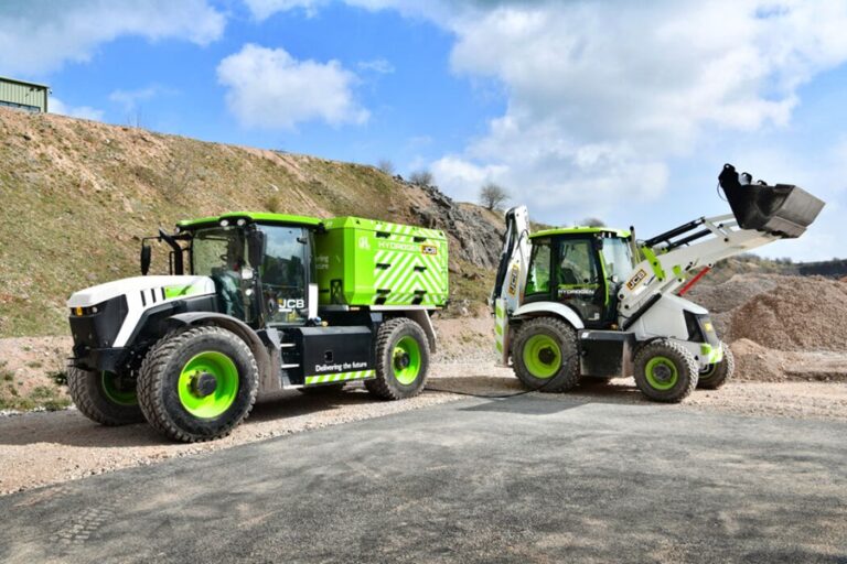 JCB Continues To Innovate With World S First Mobile Hydrogen Refueller