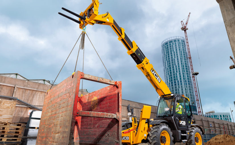 JCB takes Hi-Viz Loadall concept to new heights with NEW 540-180