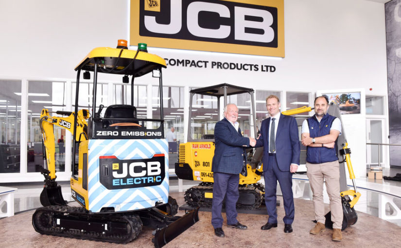Arnold Plant Hire goes ELECTRIC with new JCB mini excavator