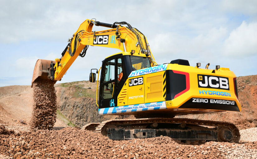 JCB LEADS THE WAY WITH FIRST HYDROGEN FUELLED EXCAVATOR